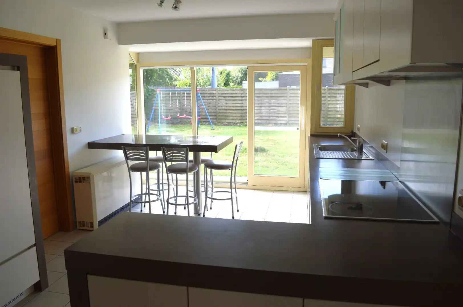 Mooi gelegen villa foto 9