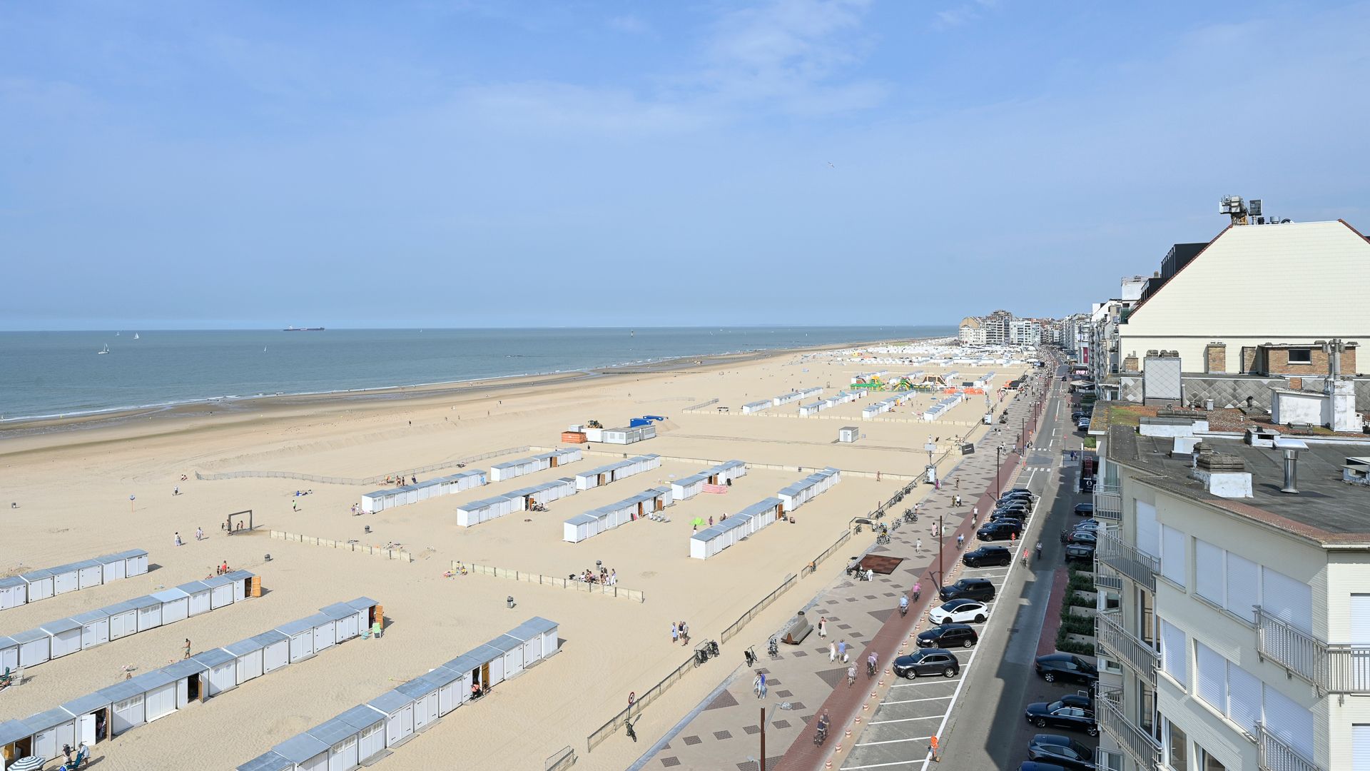 Magnifiek hoekappartement met zalig zicht op zee en de kustlijn foto 41