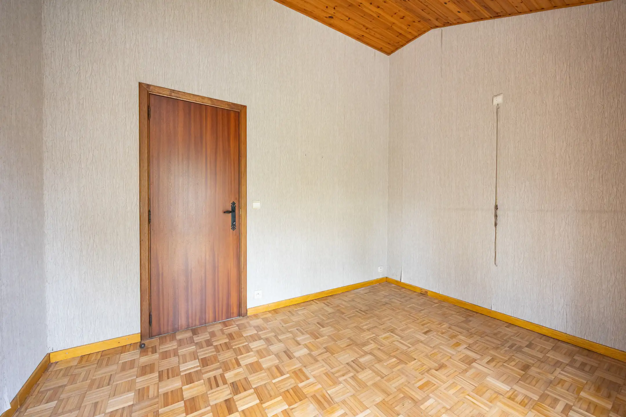 Te renoveren laagbouw gelegen op groot perceel te Merksplas. foto 19