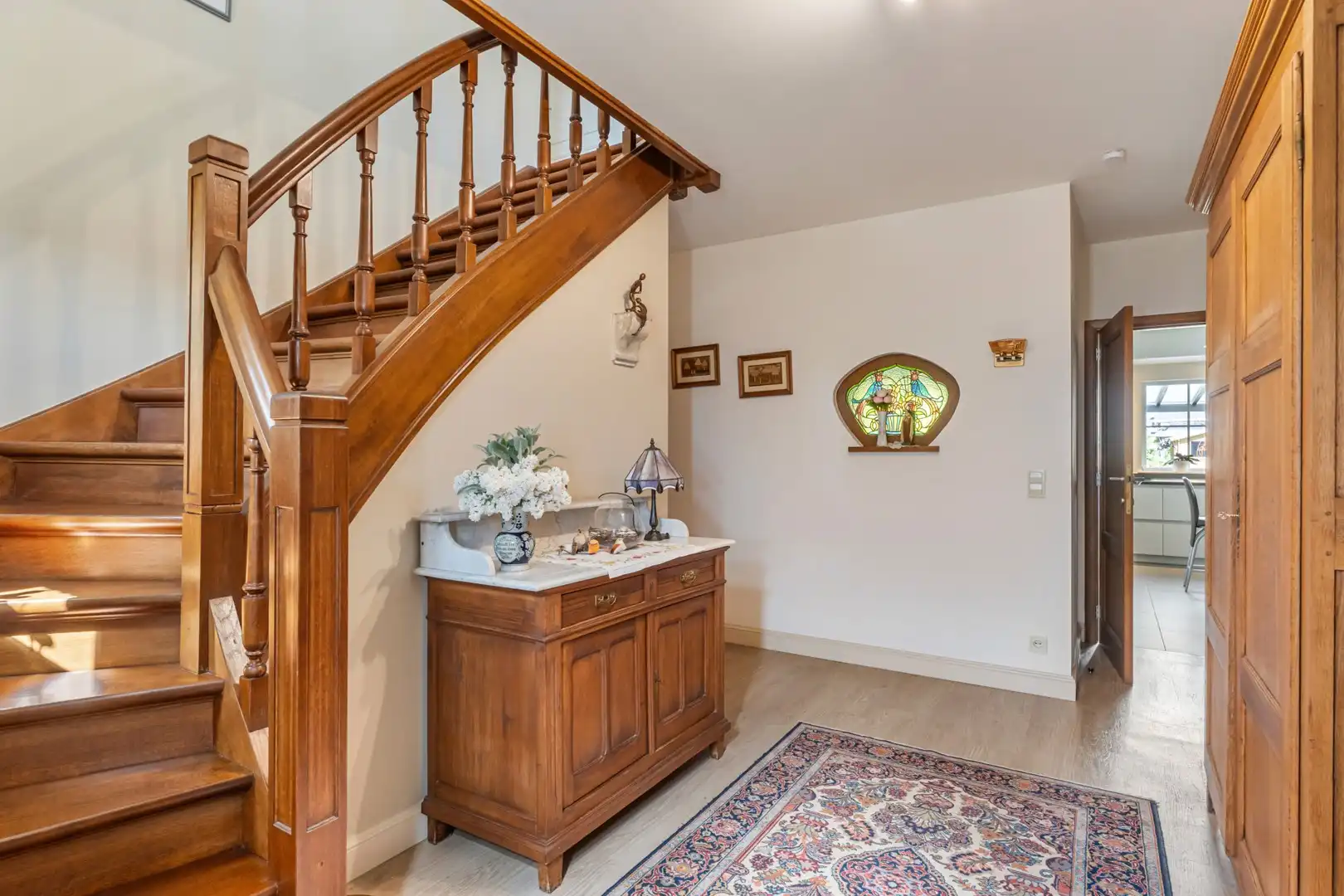 Karaktervolle, gerenoveerde villa met gunstig EPC C op een toplocatie in Erps-Kwerps foto 4
