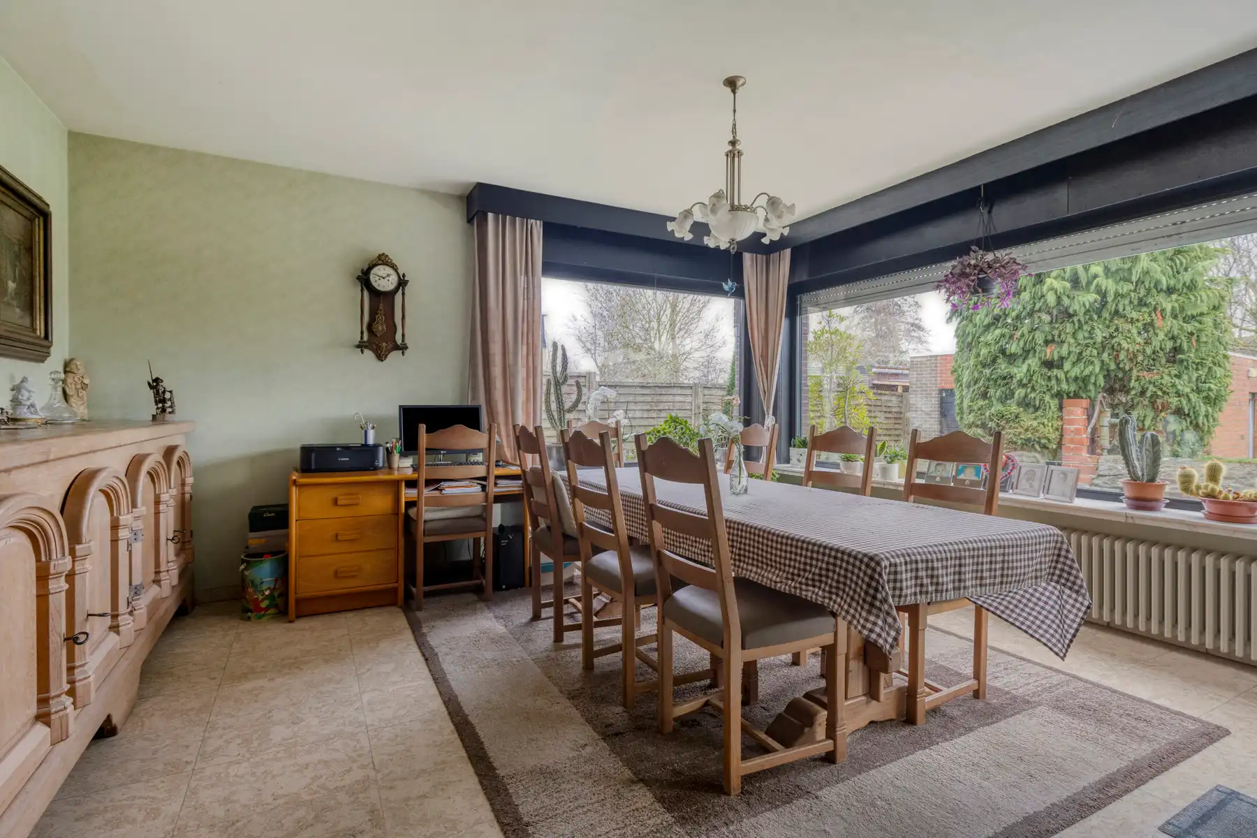 Kloeke woning met tuin en garage! foto 5