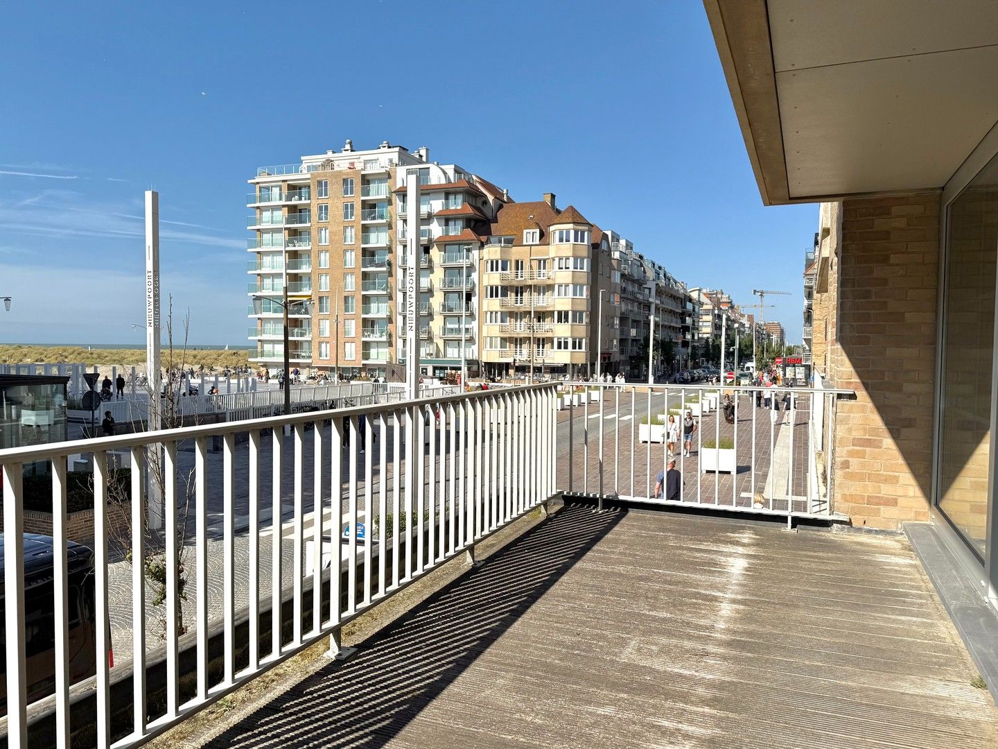 Mooi appartement met groot terras en zicht op zee. foto 12