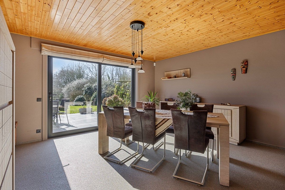 Goed onderhouden ruim ingedeelde woning op 11.725 m². foto 8