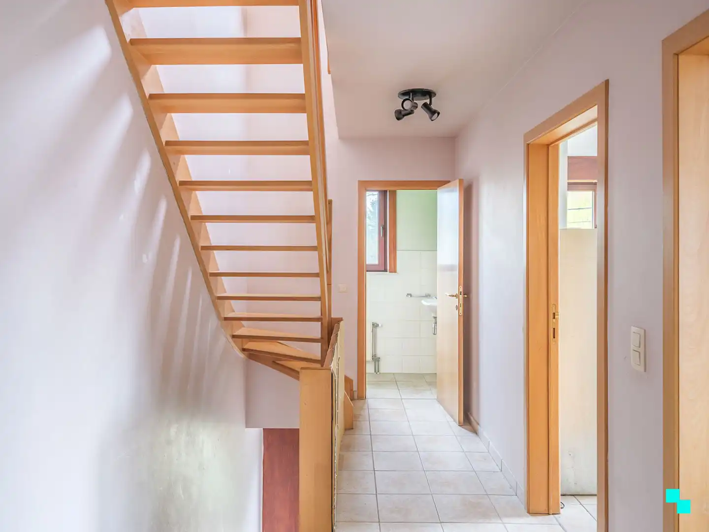 Twee slaapkamerappartement in het hart van Merelbeke foto 7