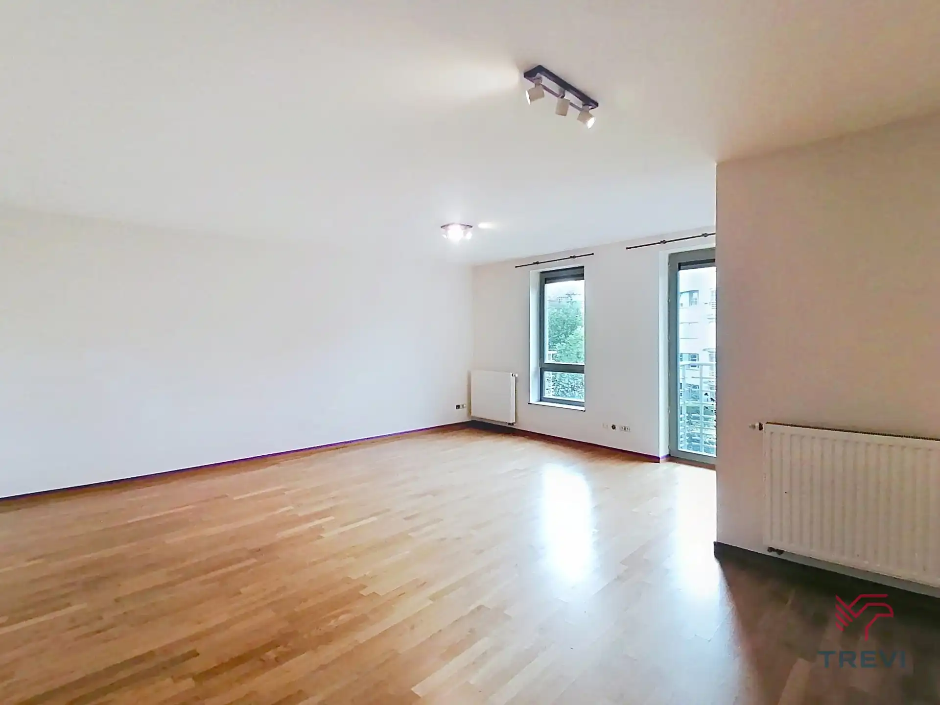 Mooi appartement met 2 slaapkamers + parkeerplaats foto 3