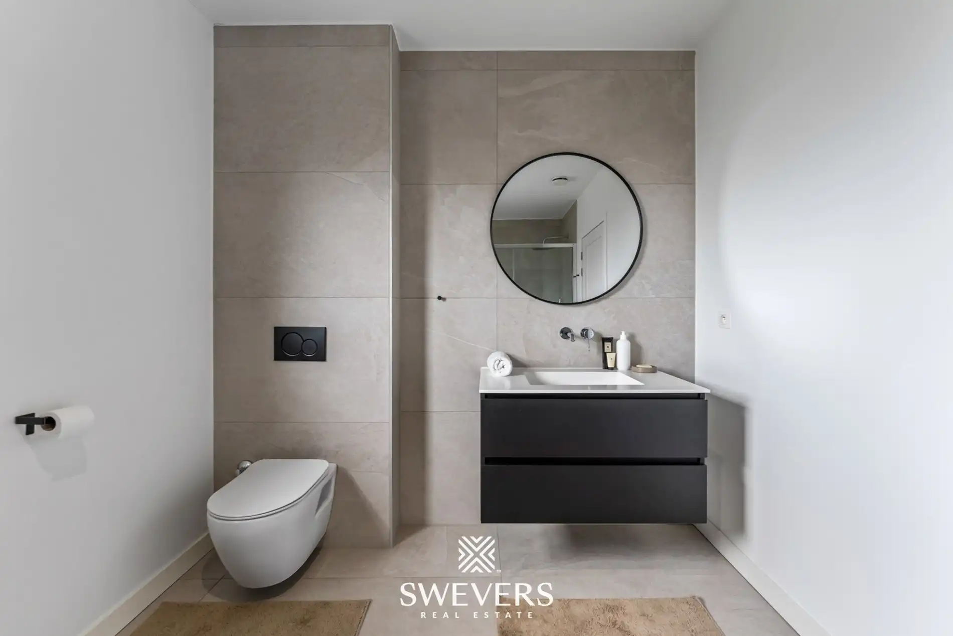 Imposante BEN-villa met luxe-afwerking foto 31