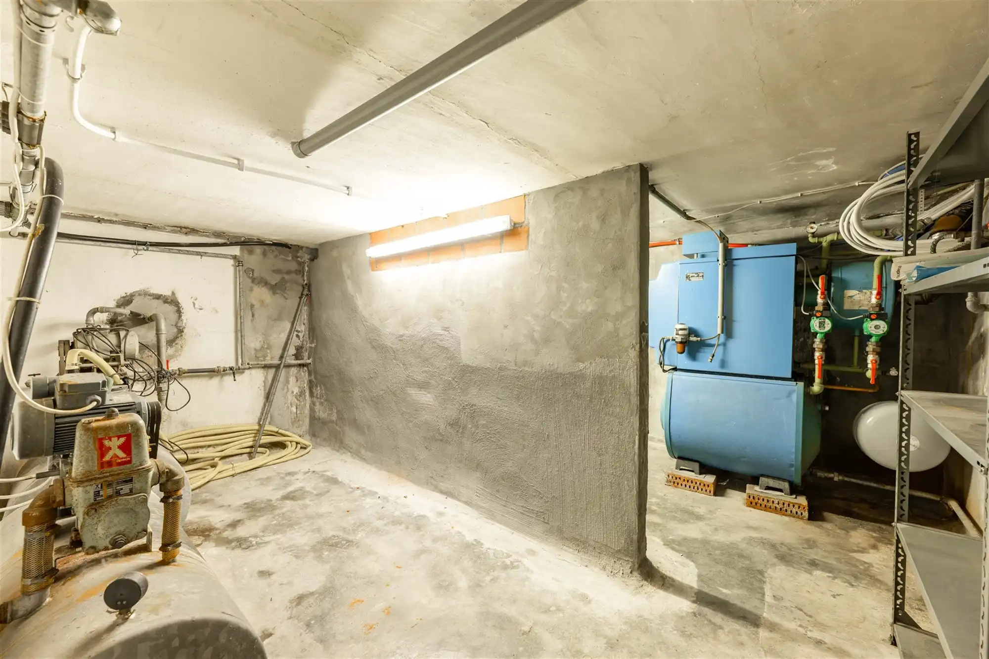 Woning met 4 slps, dubbele garage en zongerichte tuin foto 27