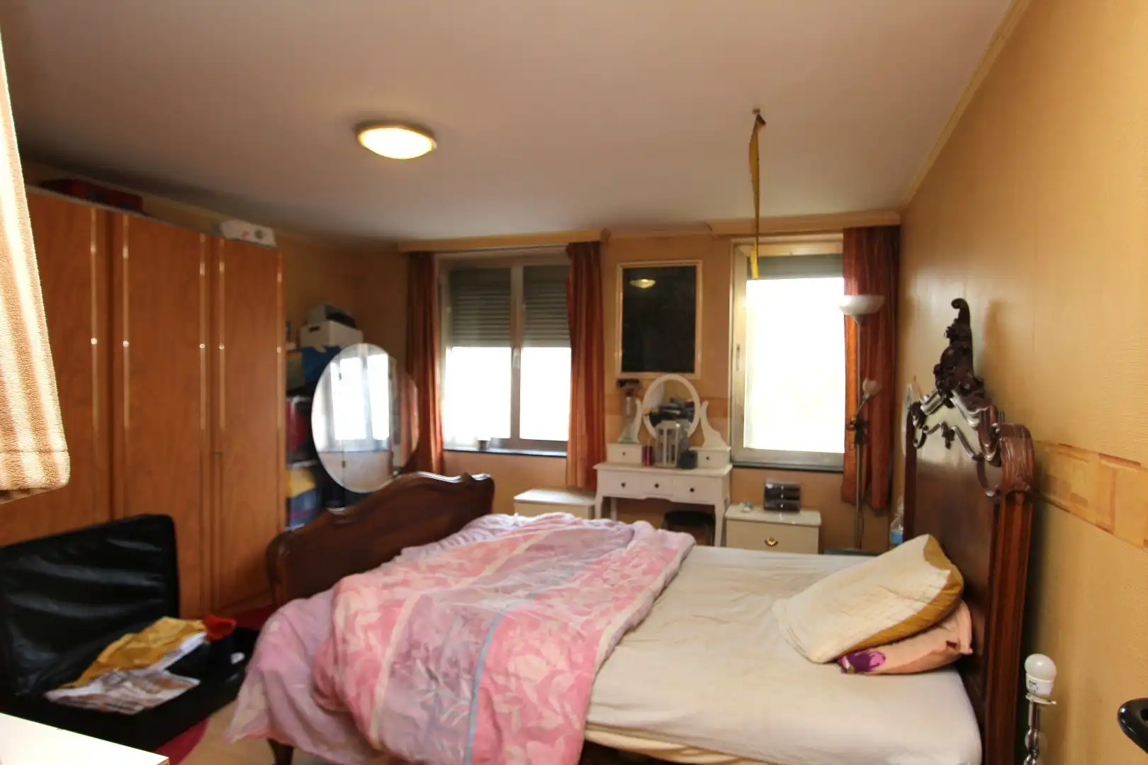 Ruime woning met terras en diepe tuin - stadsrand Tongeren foto 12