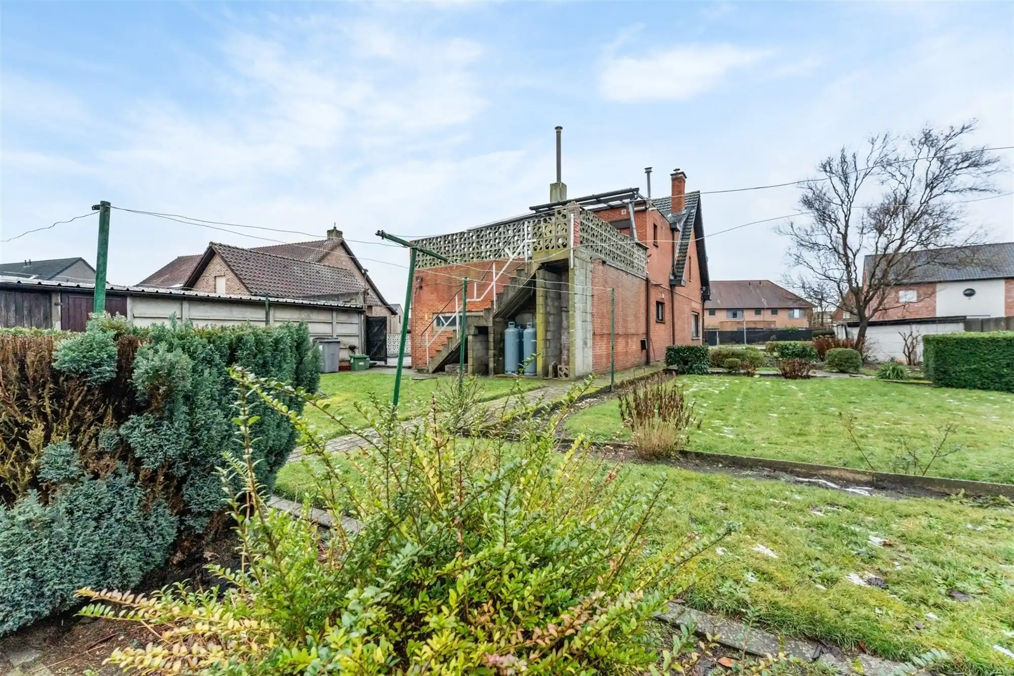 OPBRENGSTEIGENDOM MET 2 APPARTEMENTEN OP 934M2 foto 25