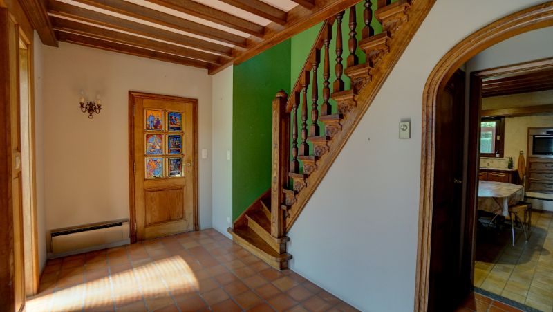 Villa 305m² met ruime garage of hobby-bureel-praktijkruimte 62m² op 7 are 48 ca foto 11