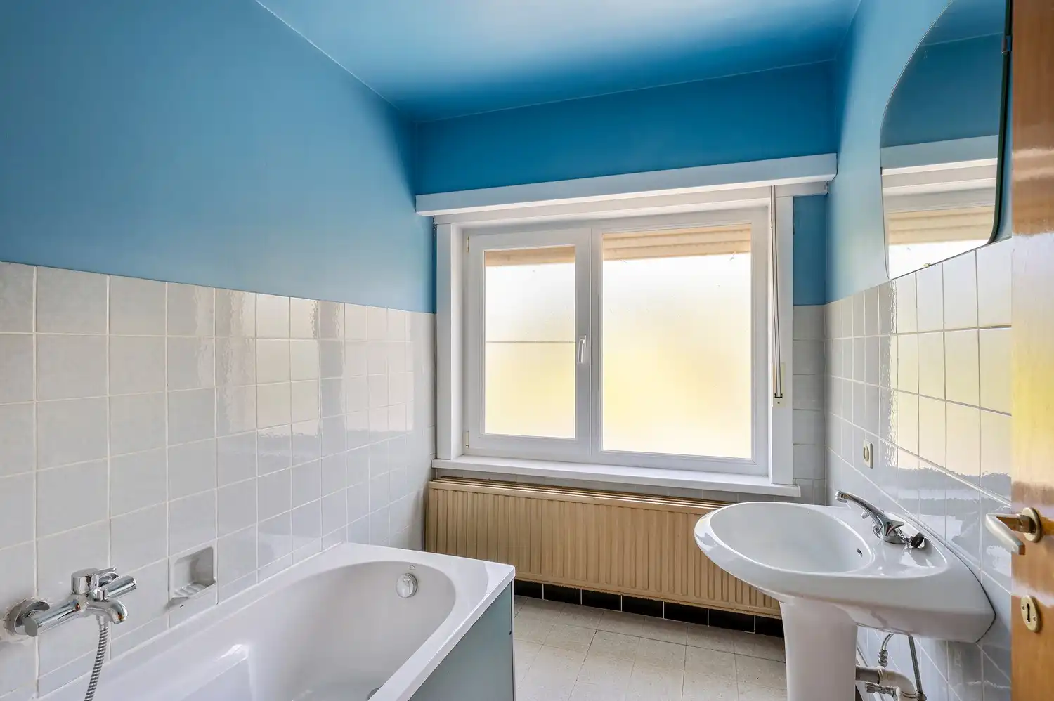 Ruime open bebouwing op landelijke toplocatie foto 24