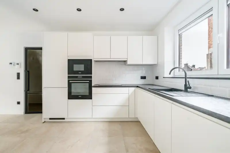 Nieuwbouw APP 1e verdiep  - 2 slpkmrs + bureel/handelsruimte gelijkvloers! foto 6