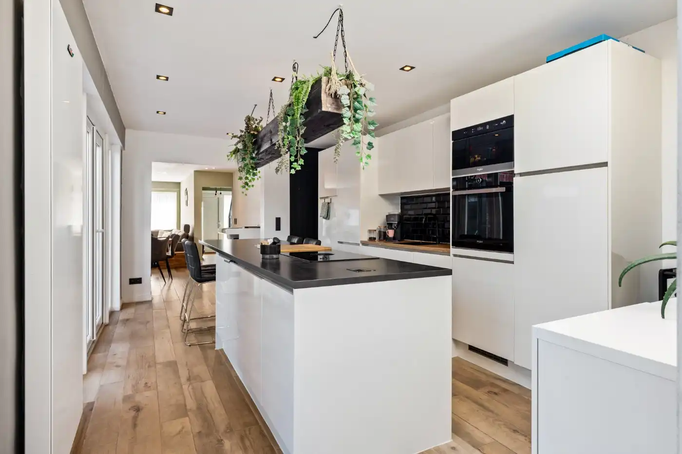 Gerenoveerde, instapklare woning met 2 à 3 slpk. en tuin foto 13