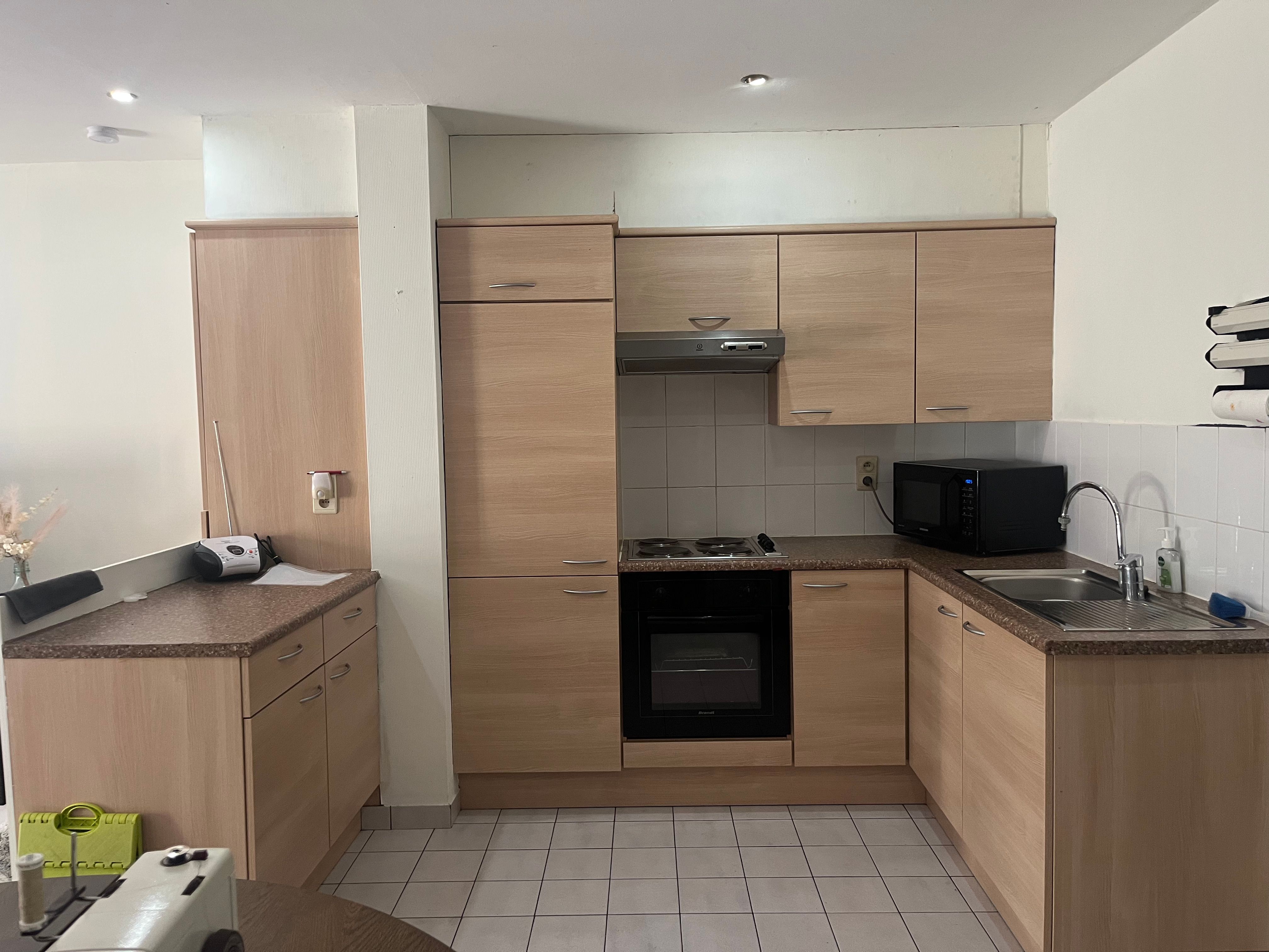 Te huur Eeklo, Gezellig gelijkvloers appartement met 1 slaapkamer, terras en garage op TOPligging foto 2