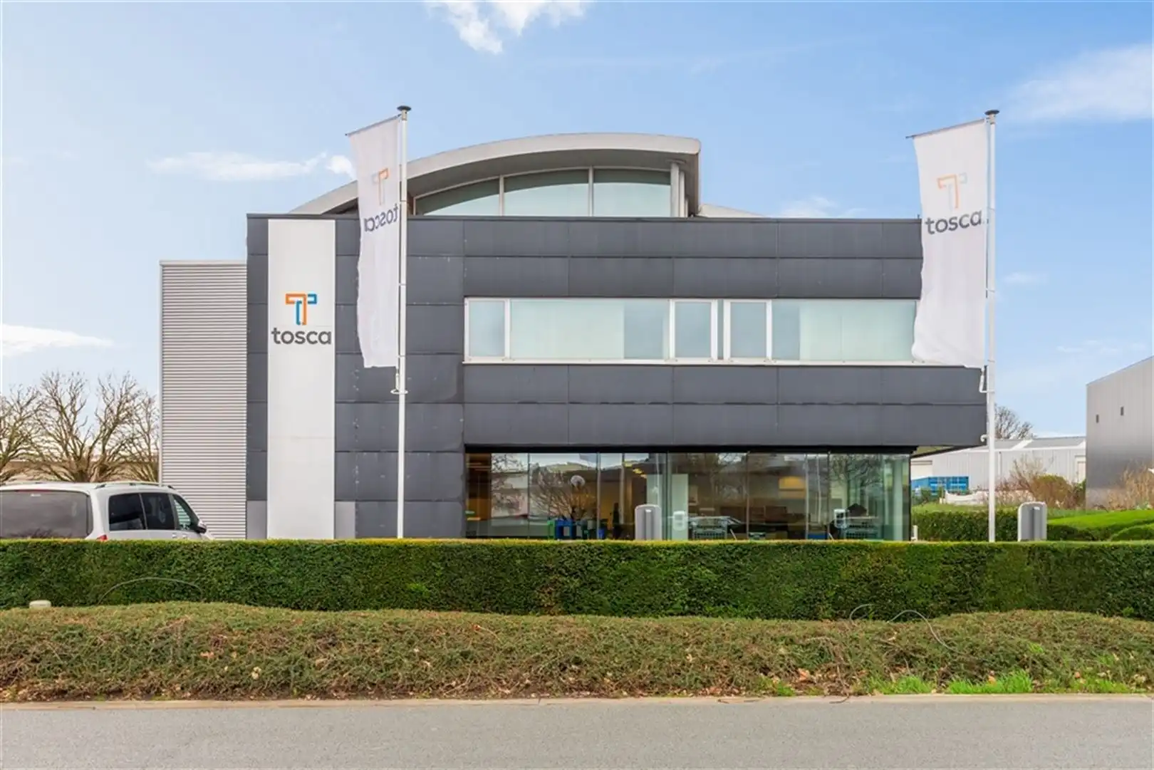 Kantoor van 1238m² samen met magazijn van 398 m² in Aartsela foto 3