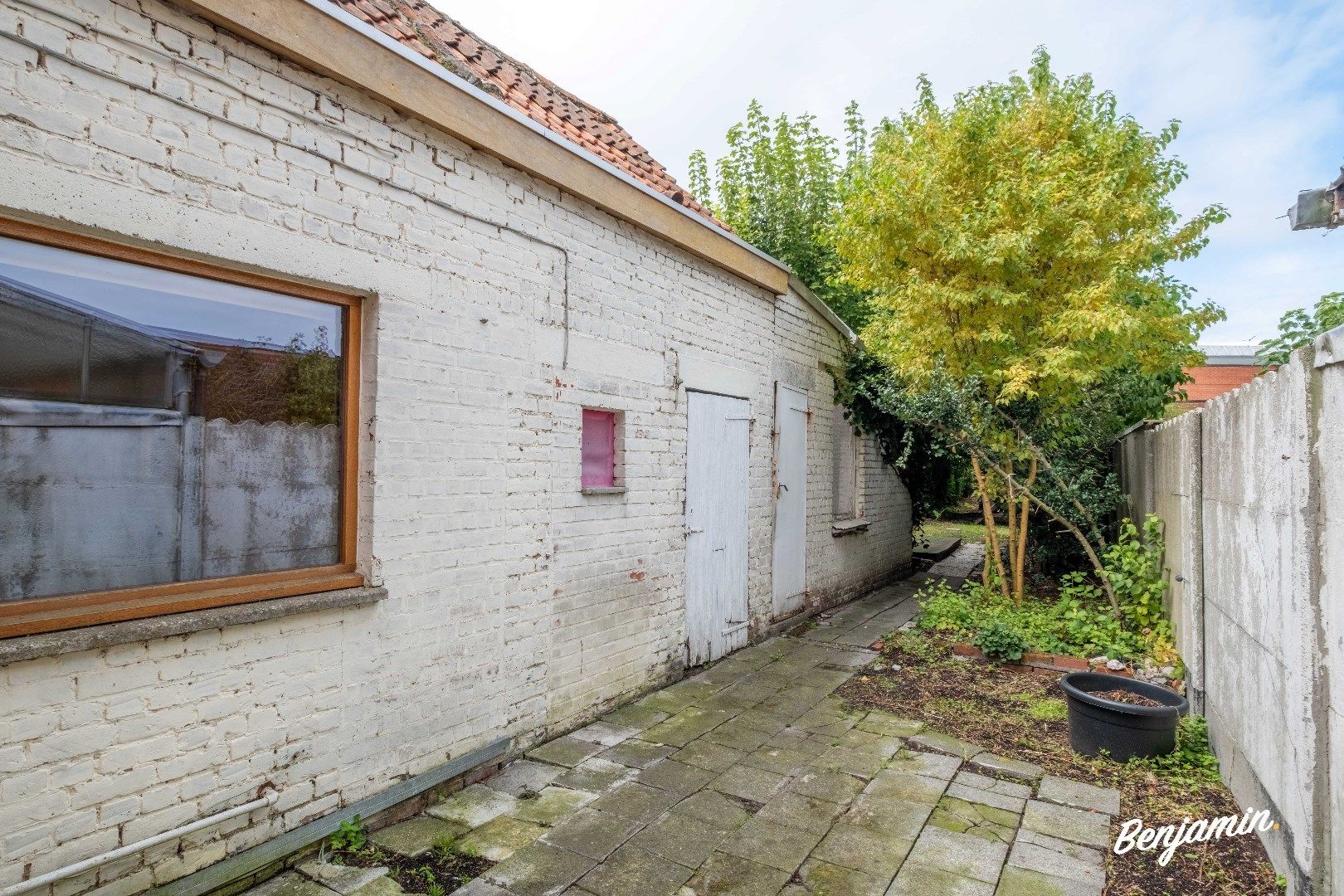 Rijwoning met lichtrijke leefruimtes, 3 slaapkamers en tuin in Ledegem foto 8