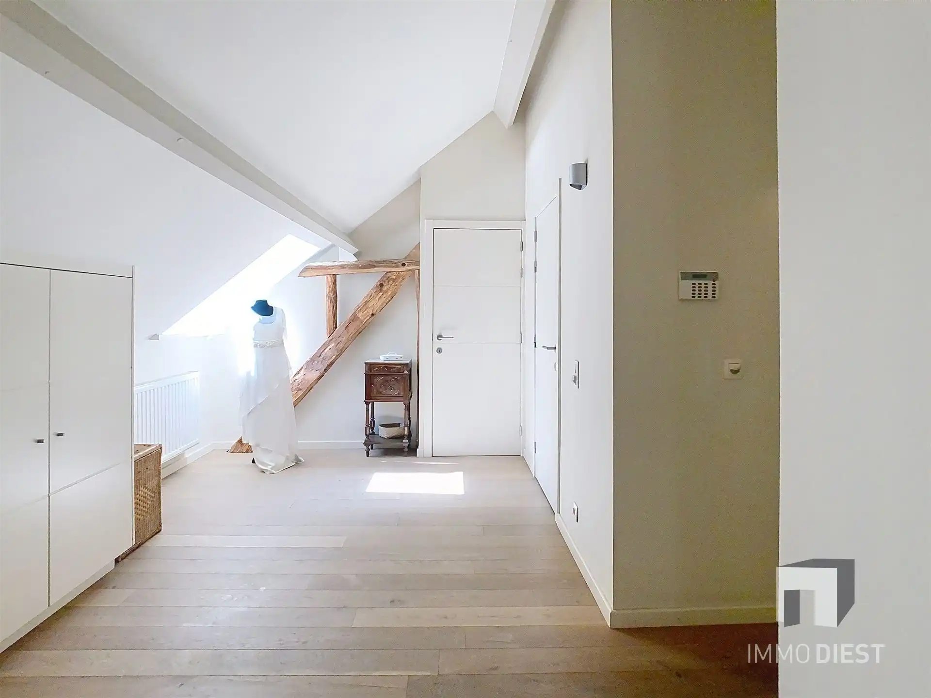 Brasserie - restaurant - feestzaal - privéwoonst foto 21