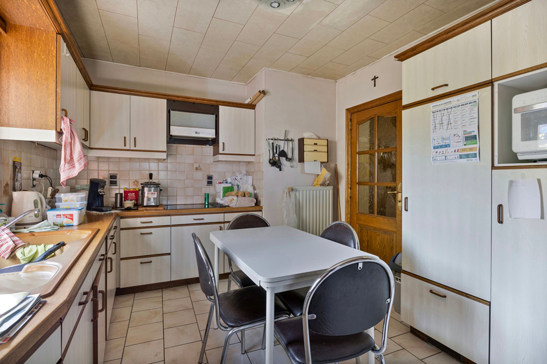 OPTIE Te verfraaien woning op gunstige ligging in Halle foto 10