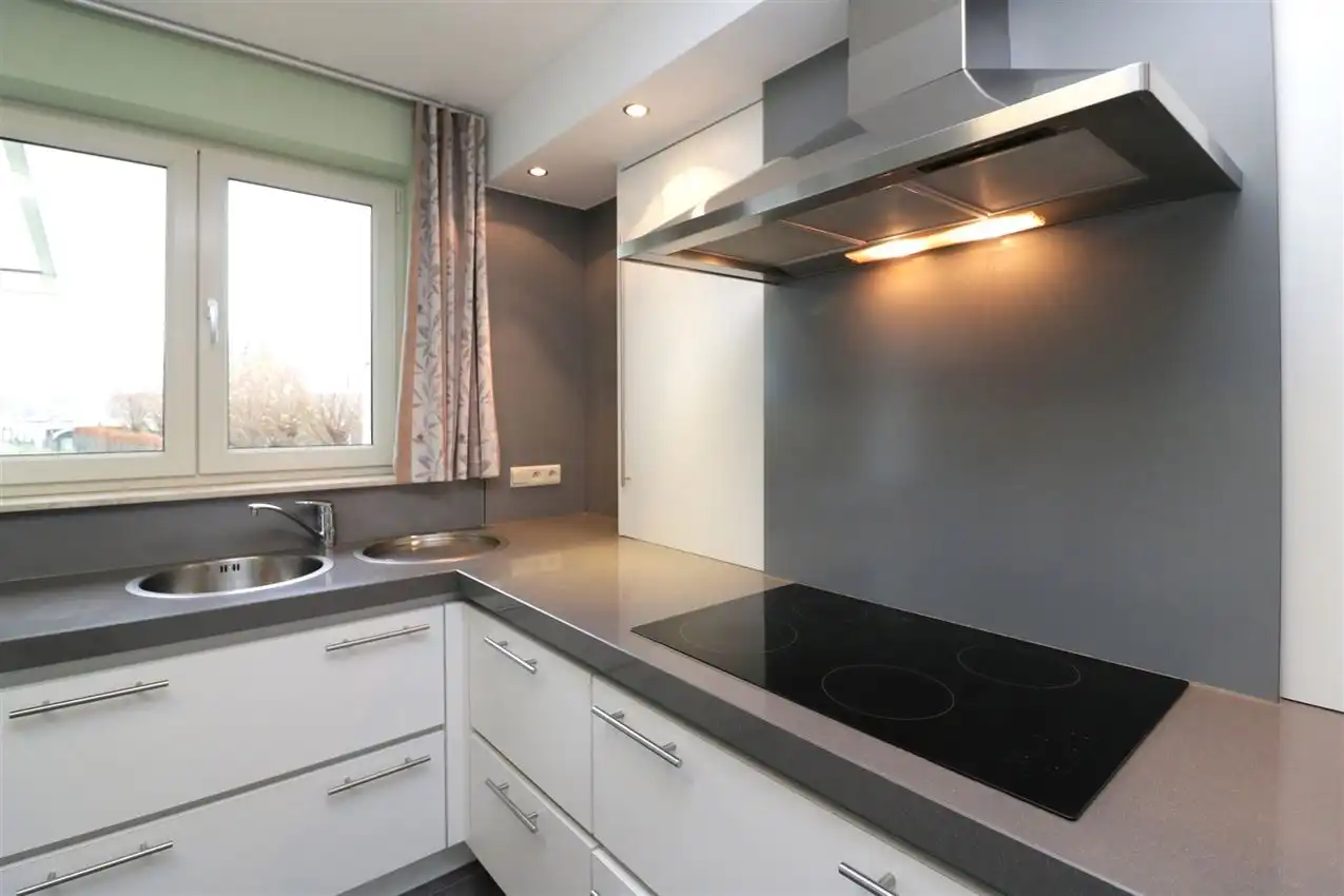 Duplex met lif tot slaapniveau, groot terras & garage foto 31