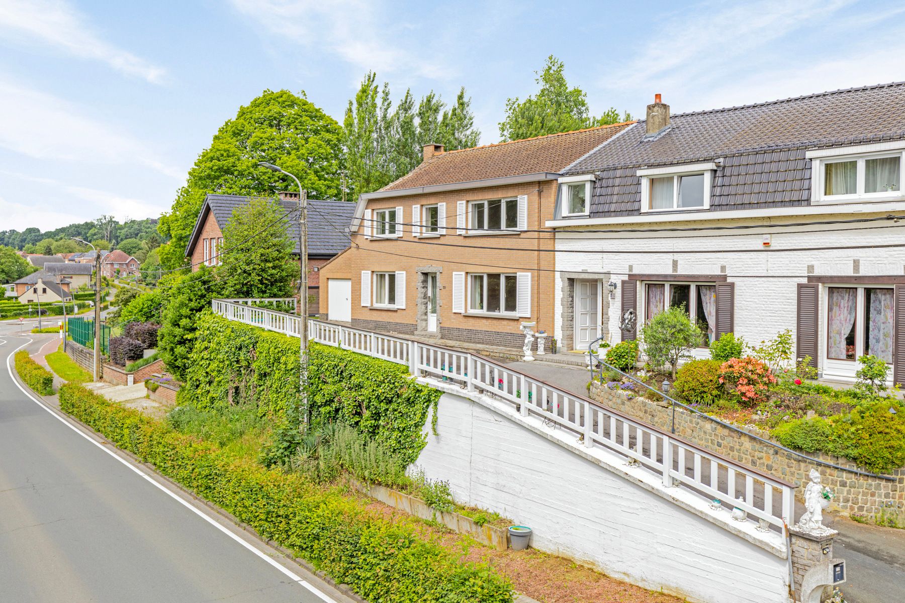 OPTIE - Zeer gunstig gelegen woning met 5 slaapkamers op  foto 2