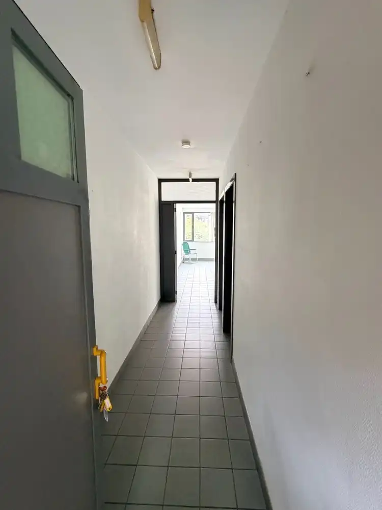 Gunstig gelegen appartement met 1 slaapkamer foto 12