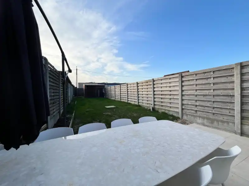 Gerenoveerde woning met tuin en garage! foto 20