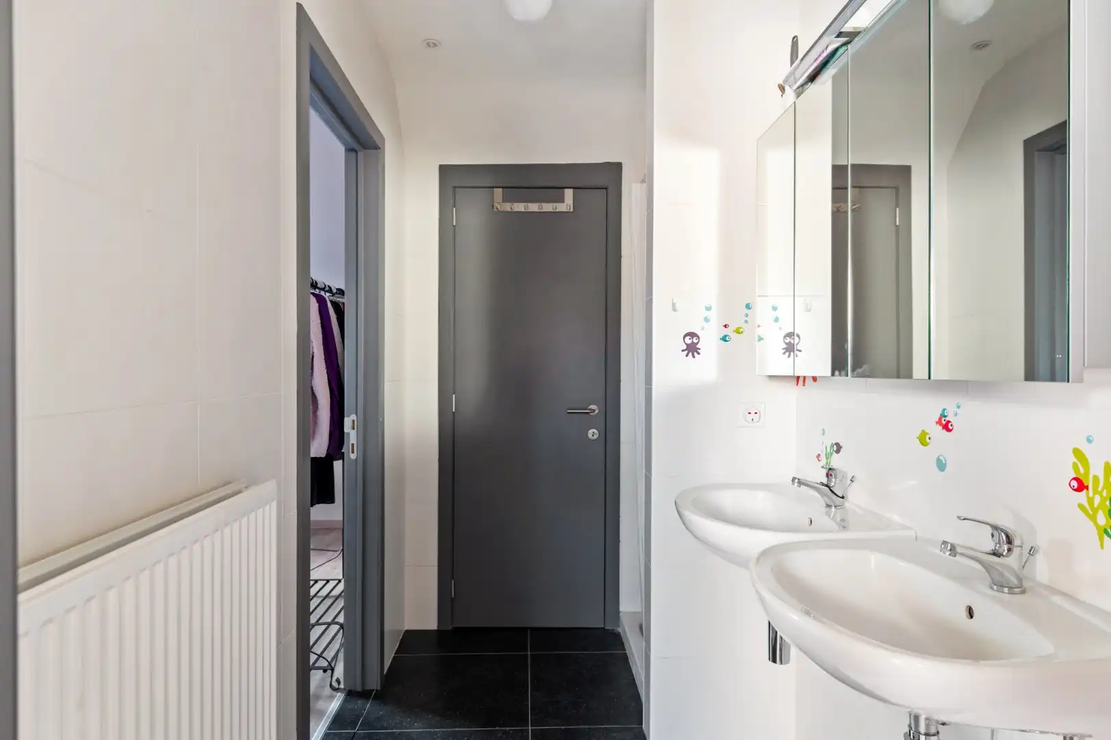 Ruime, energiezuinige gezinswoning  met 4 slaapkamers foto 15