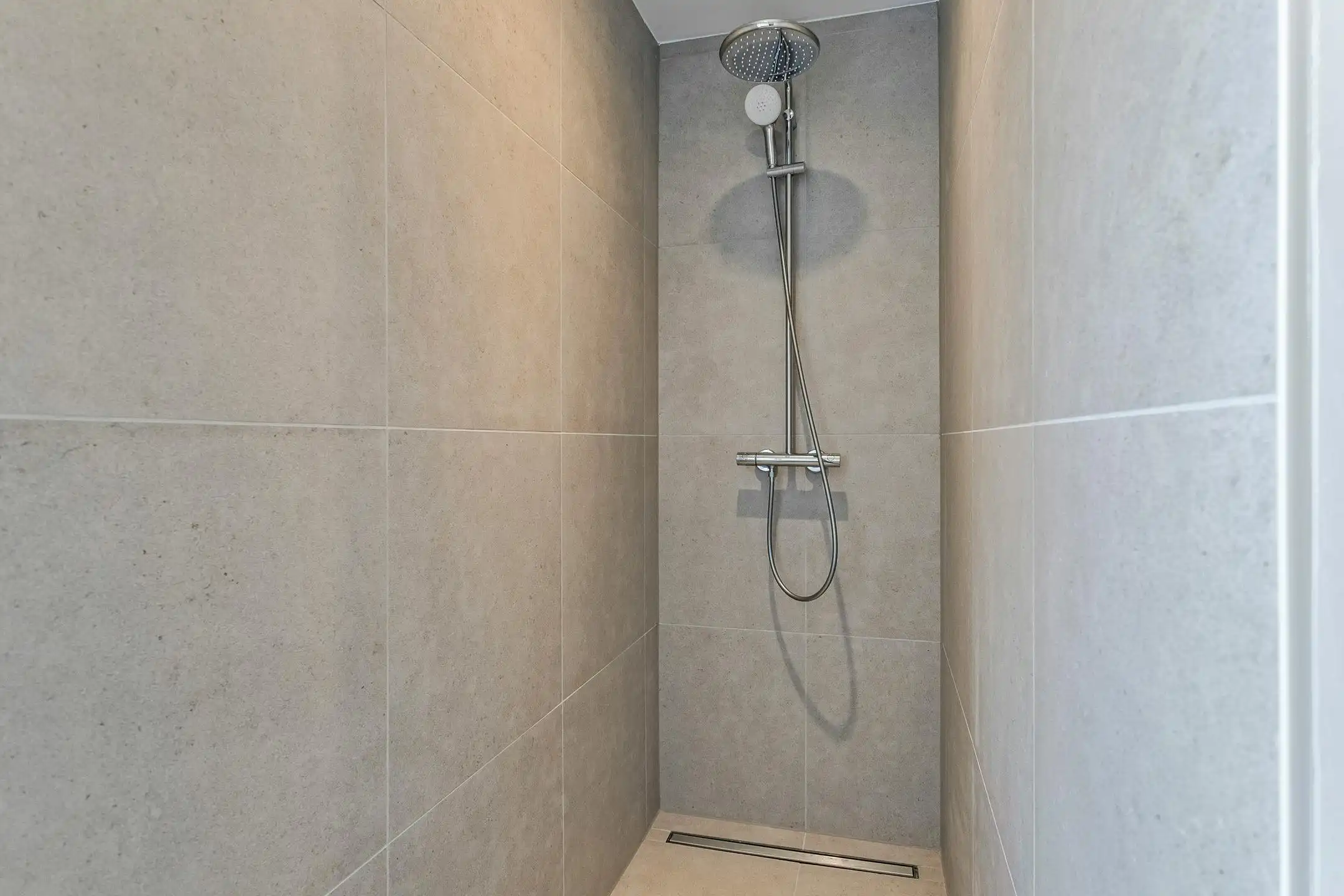 Halfopen nieuwbouwwoning te koop in Waregem foto 15