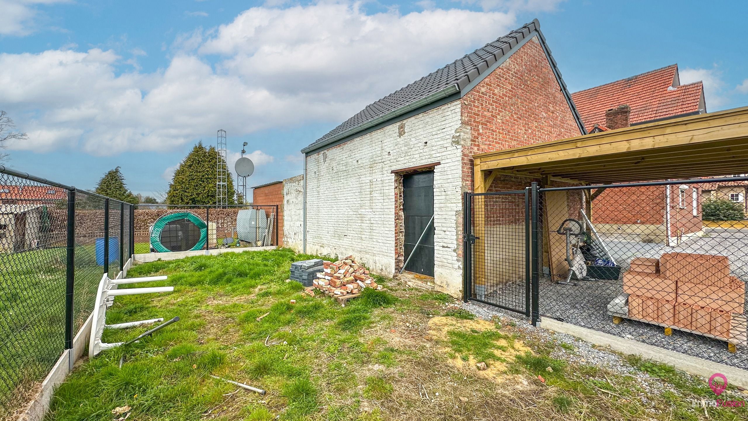 Mooie gezinswoning met 5slpk, rustige ligging nabij centrum! foto 37