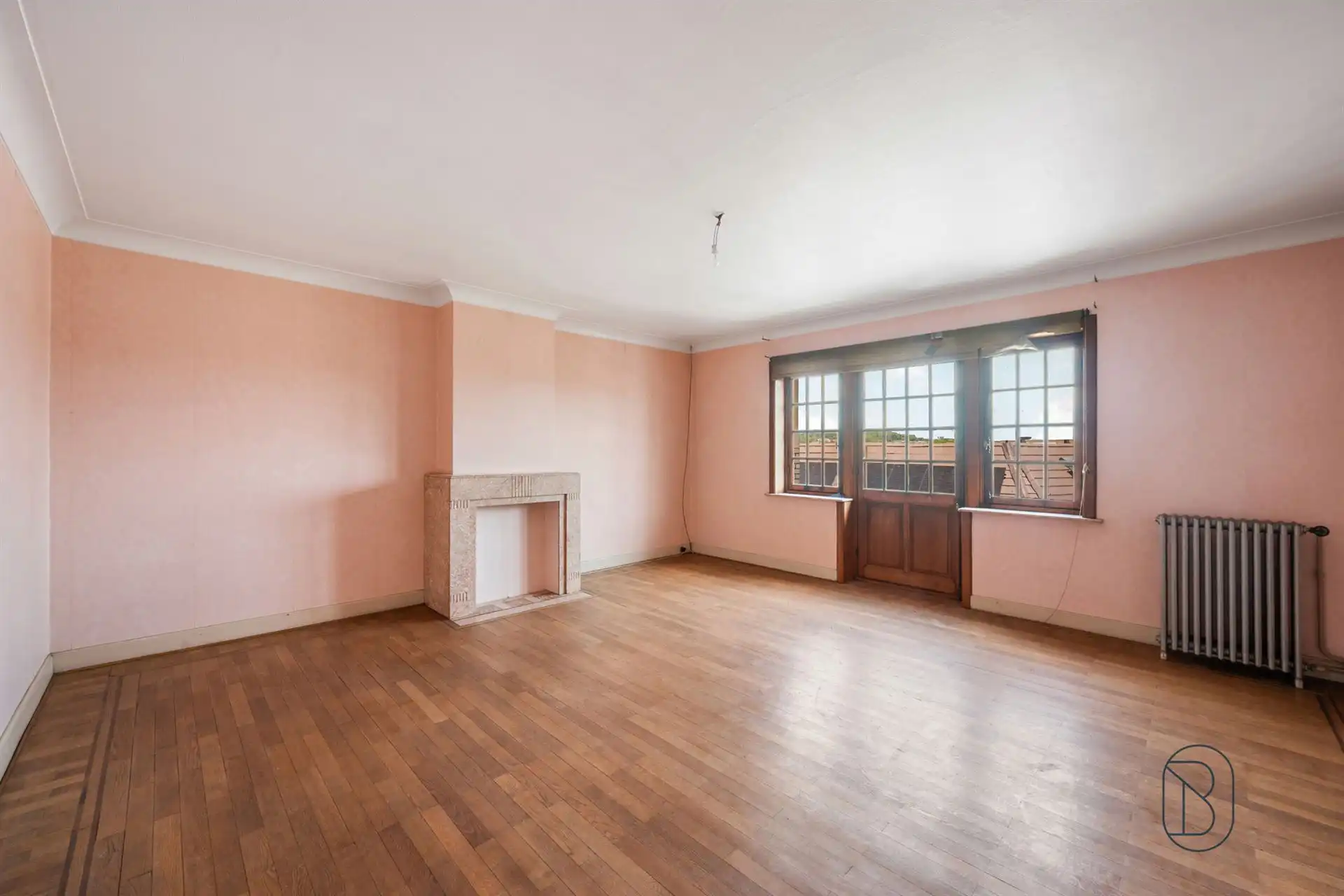 Ruime herenwoning met garage en 8 slk! foto 17