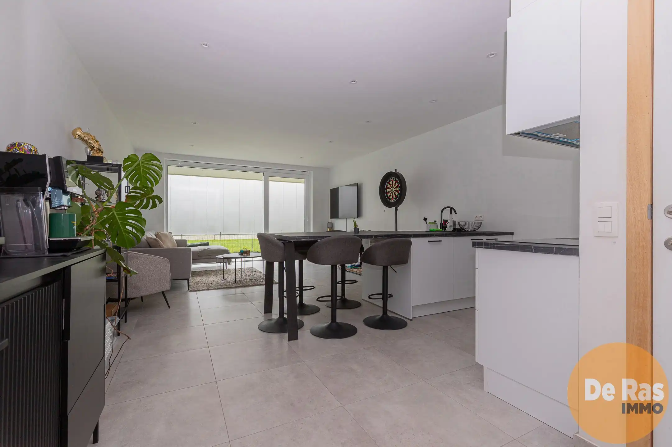 WETTEREN - Gelijkvloersappartement met 1 slpk en garage foto 2