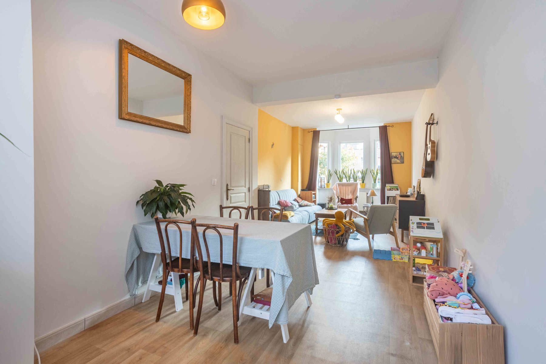Karaktervolle woning op uitstekende locatie foto 9