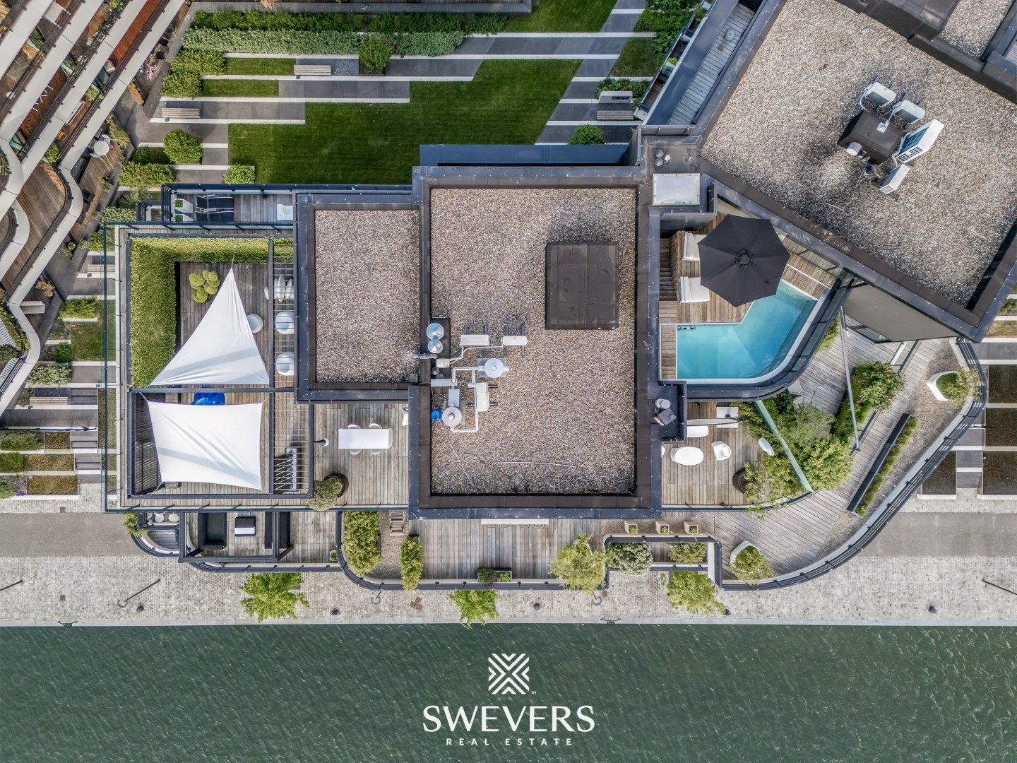 Exclusief penthouse ( 197 m2) met ruim terras ( 187 m2 ) en zwembad in residentie Zuidzicht te Hasselt foto 29