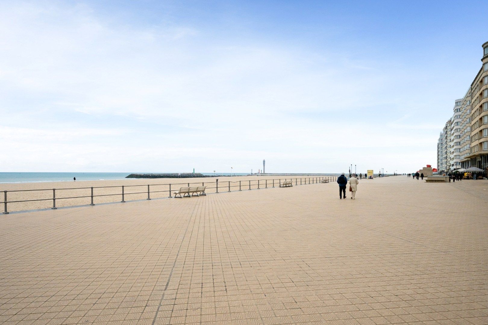 Met zorg gerenoveerd appartement op prachtige ligging met lateraal zeezicht en gunstig EPC-label B foto 8