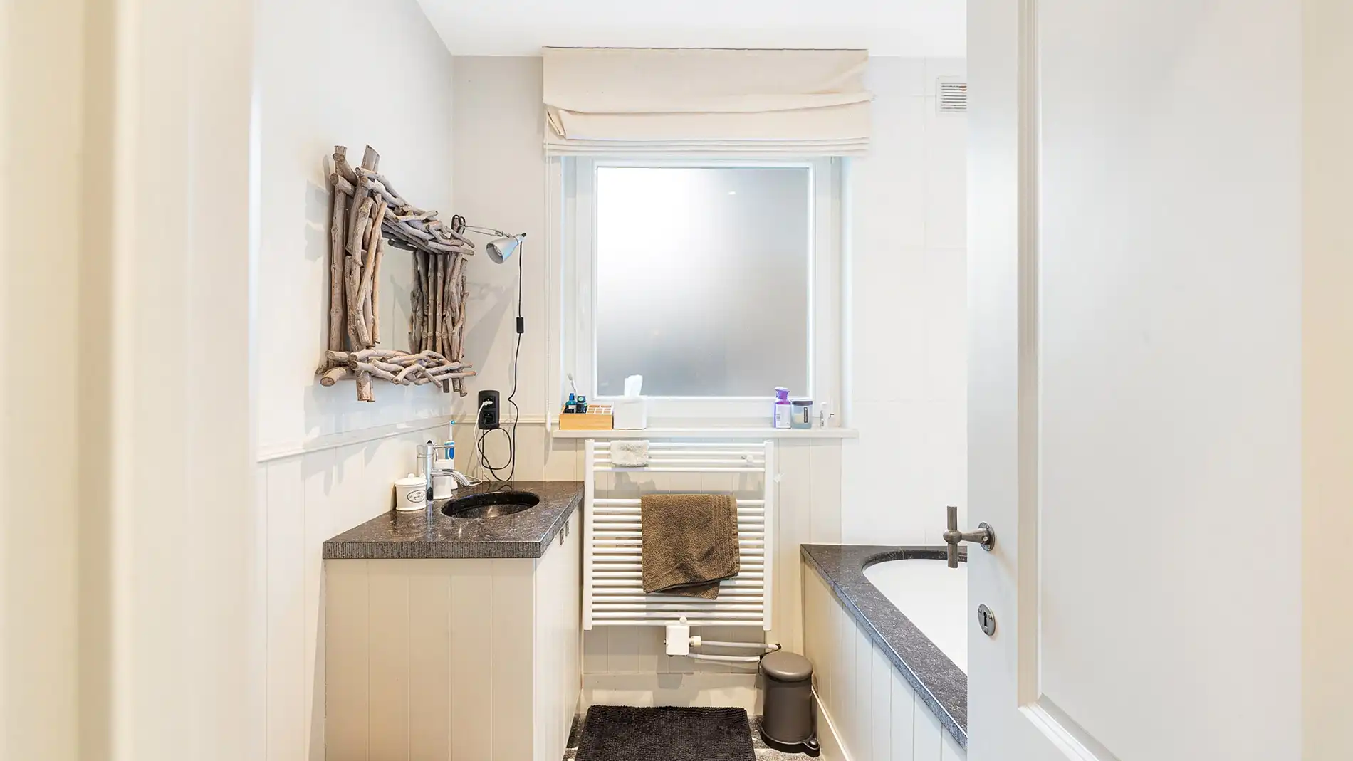 Ruim appartement met 3 slpks. en riant terras vlak bij het strand foto 13