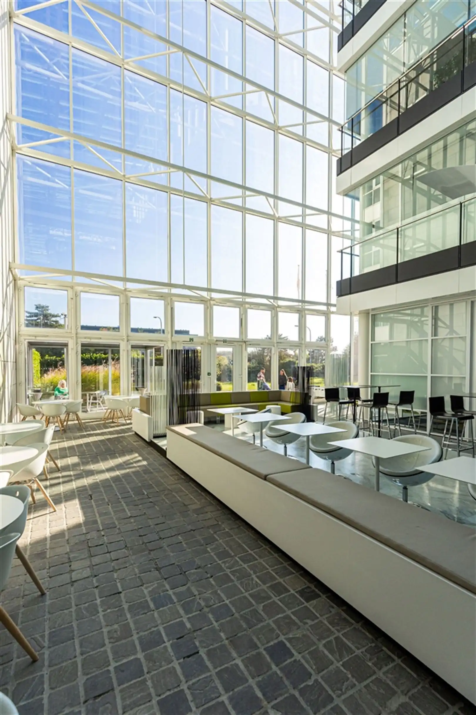 THE HUB : kantoren vanaf 319m² foto 4