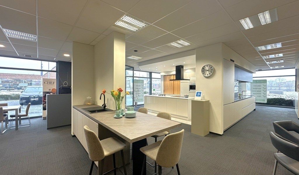 Handelsruimte te huur op zichtlocatie aan N46 te Erpe-Mere foto 12