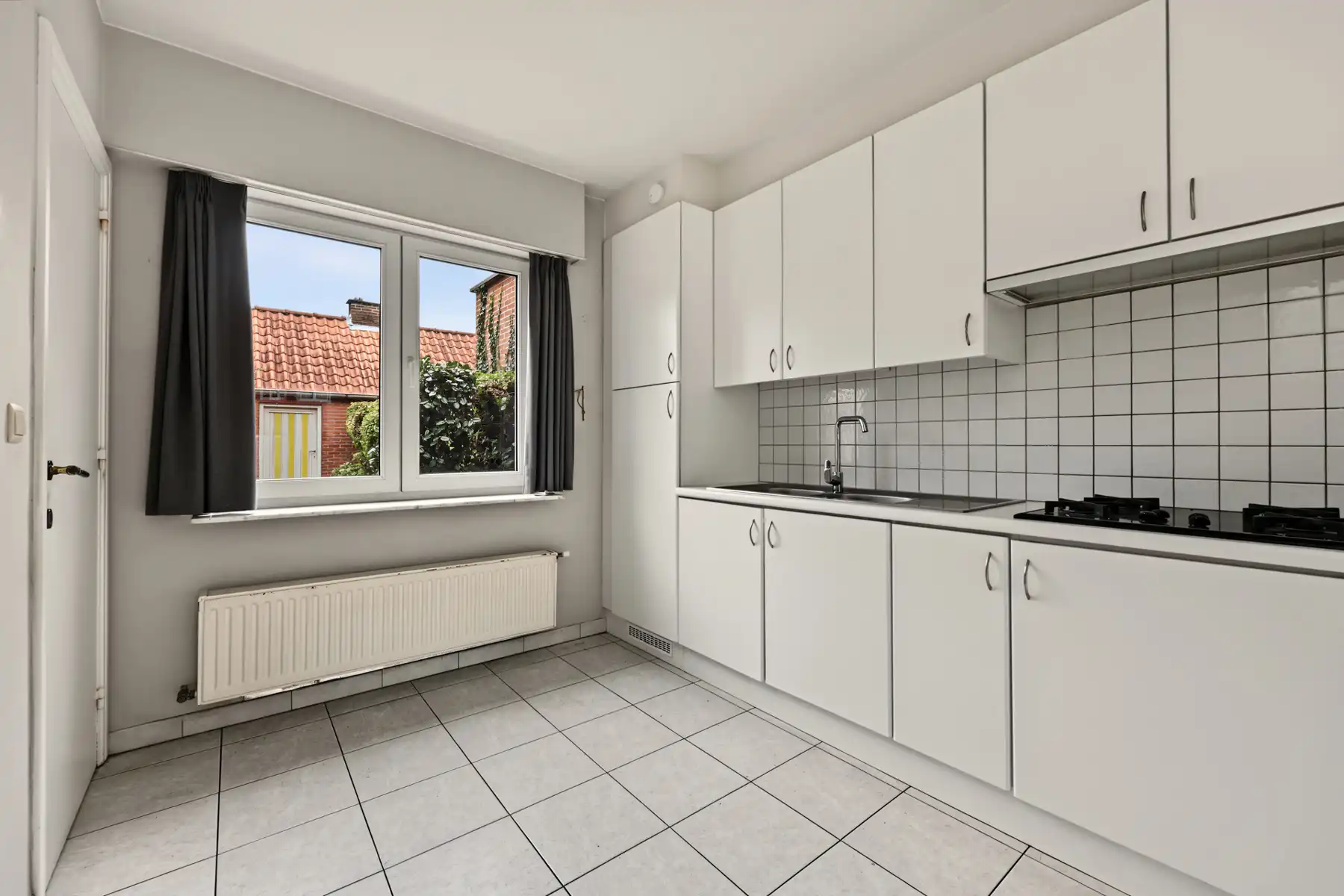 Woning met 3 slaapkamers op een perceel van ca 352m² in het centrum van Merksplas foto 4
