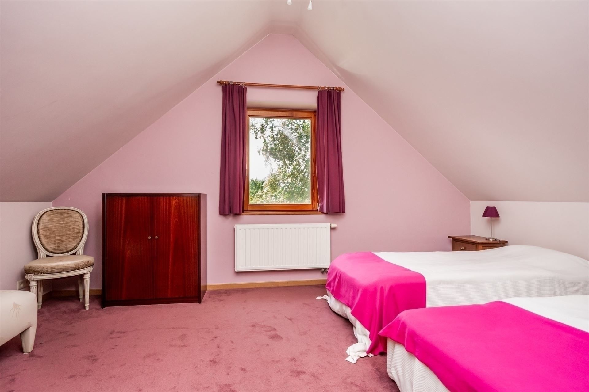 Ruime villa met extra woonhuis/praktijk op 4853m²! foto 24