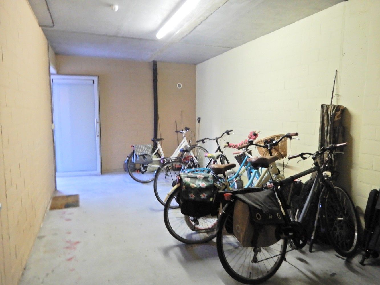 Appartement te Ingelmunster. foto 13