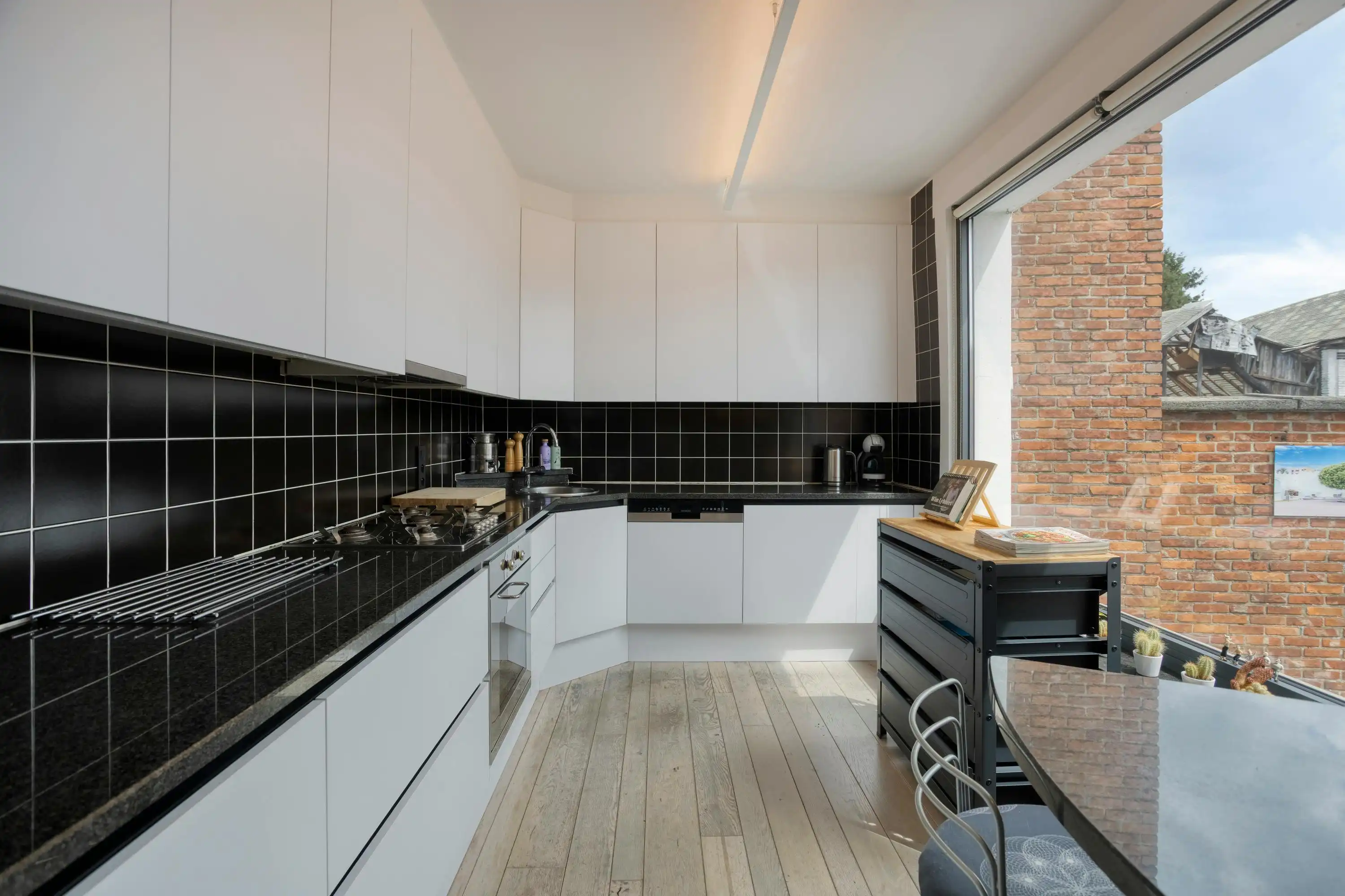 Uniek, ruim duplex appartement in het hart van Geel te koop foto 3