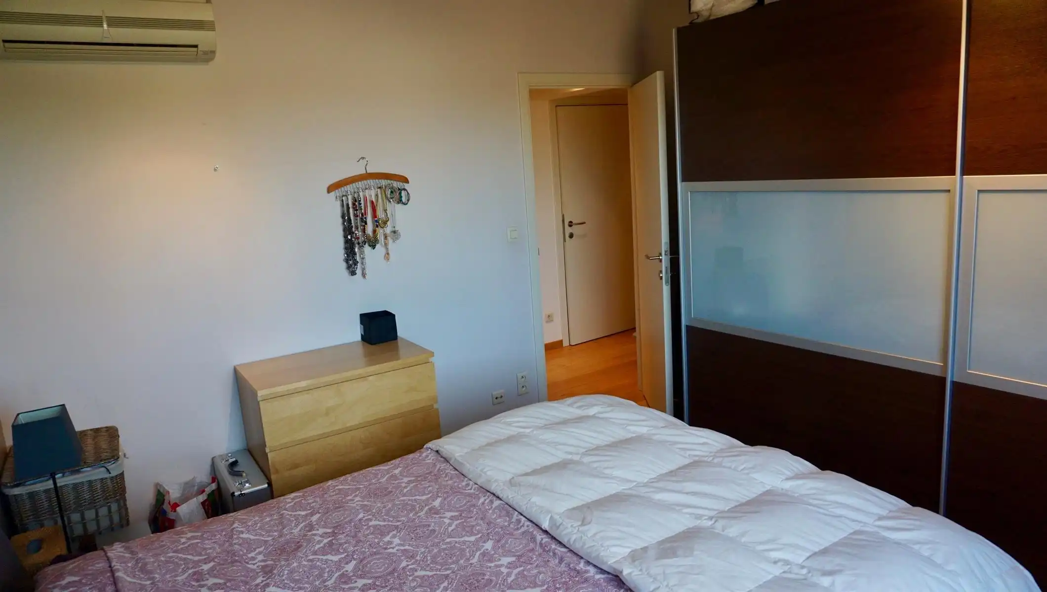 RUIM APPARTEMENT TE DILBEEK MET 2 SLAAPKAMERS EN GARAGEBOX foto 9