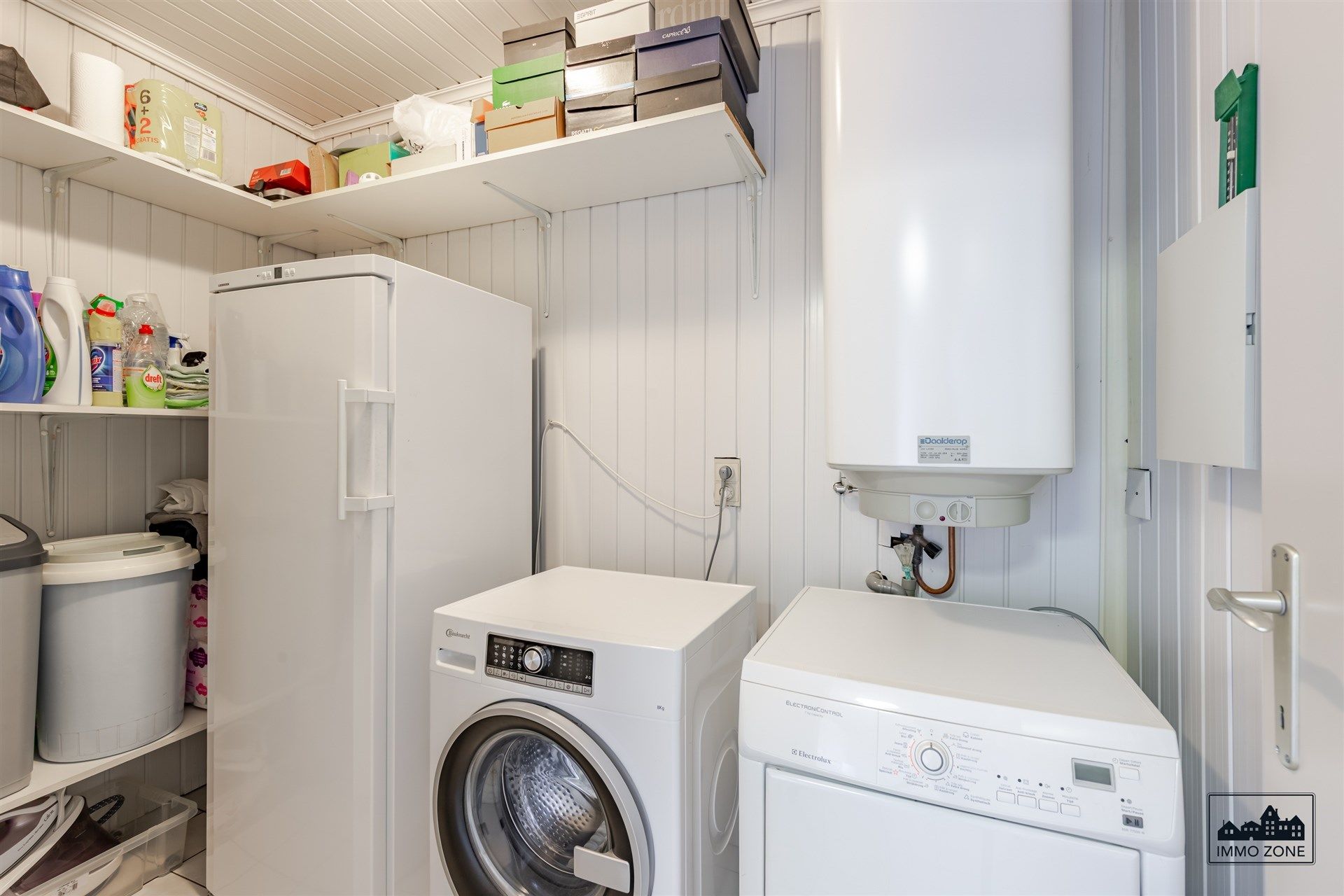 Ruime halfopen woning met uitbreidingspotentieel in Hamme! foto 9