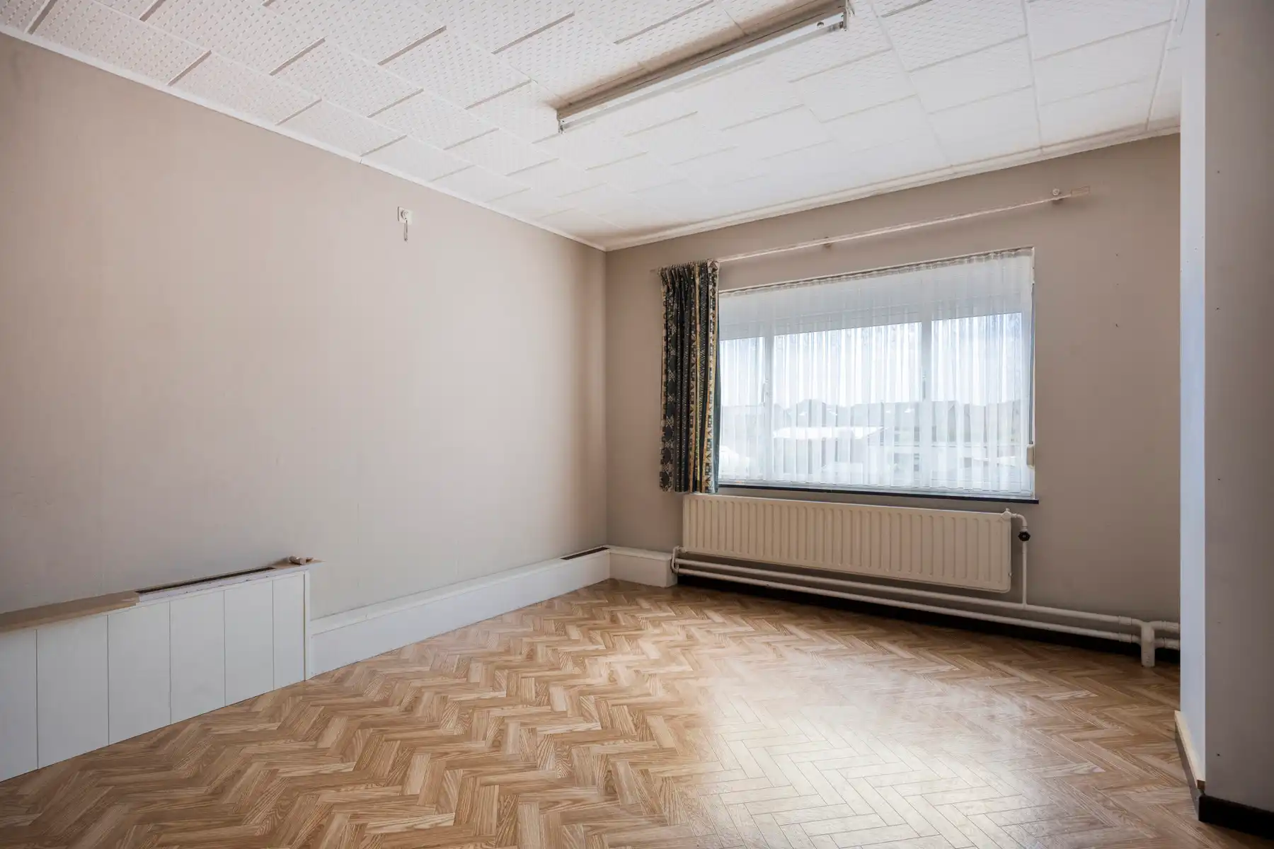 Woning met renovatiepotentieel in het centrum van Hechtel! foto 17