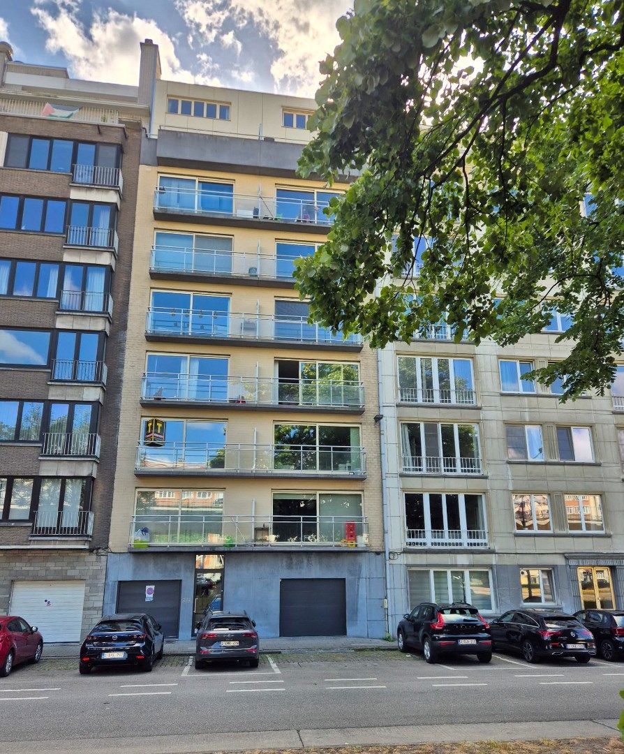 Instapklaar appartement te Gent! foto 9
