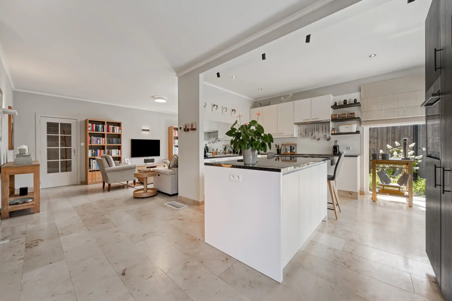 Huis te koop foto 10