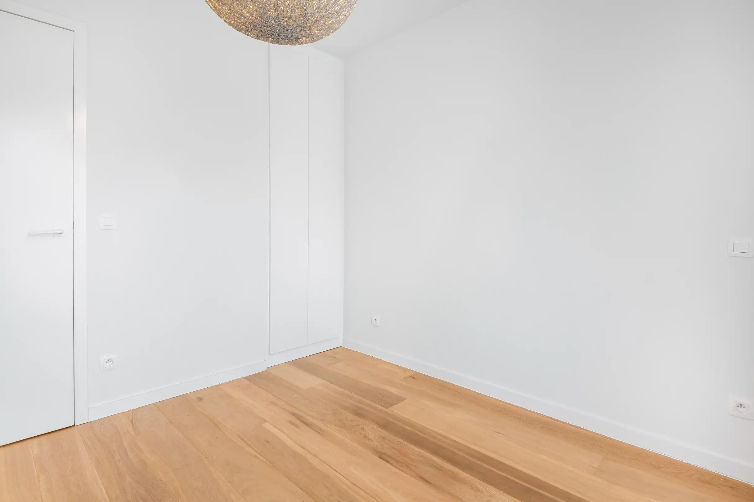 Luxueus afgewerkt nieuwbouwappartement vlakbij de Zeedijk en het Rubensplein. foto 15