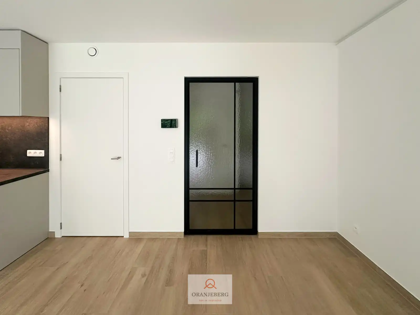 Parkappartement met 3 slps en ondergrondse staanplaats foto 5