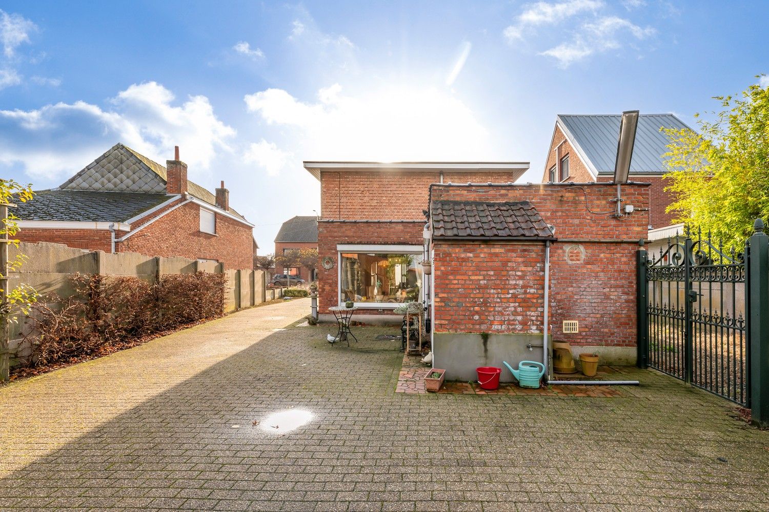 Goed onderhouden woning met tuin. foto 29