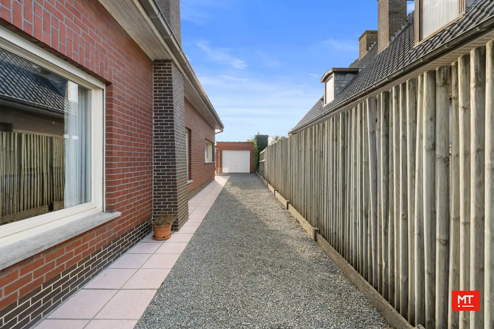 Kloeke, alleenstaande woning met 4 slaapkamers (+ mogelijk), Zuidgerichte tuin en garage foto 21